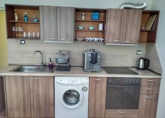 Apartment Into The Blue, 4 Guests, 5 Min Away From The