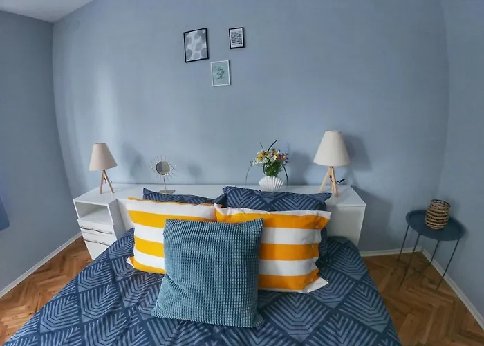 Apartment Into The Blue, 4 Guests, 5 Min Away From The