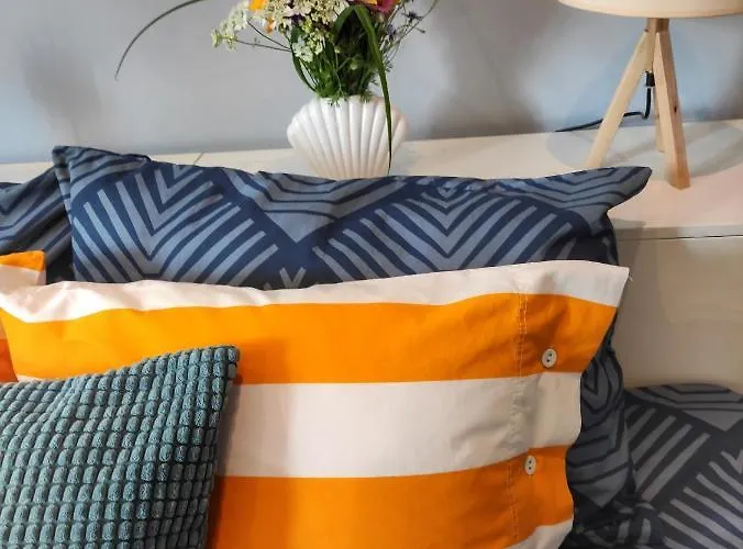 Apartment Into The Blue, 4 Guests, 5 Min Away From The Varna